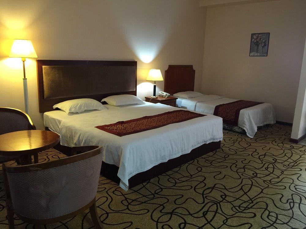 Saipan Ocean View Hotel 加拉班 外观 照片
